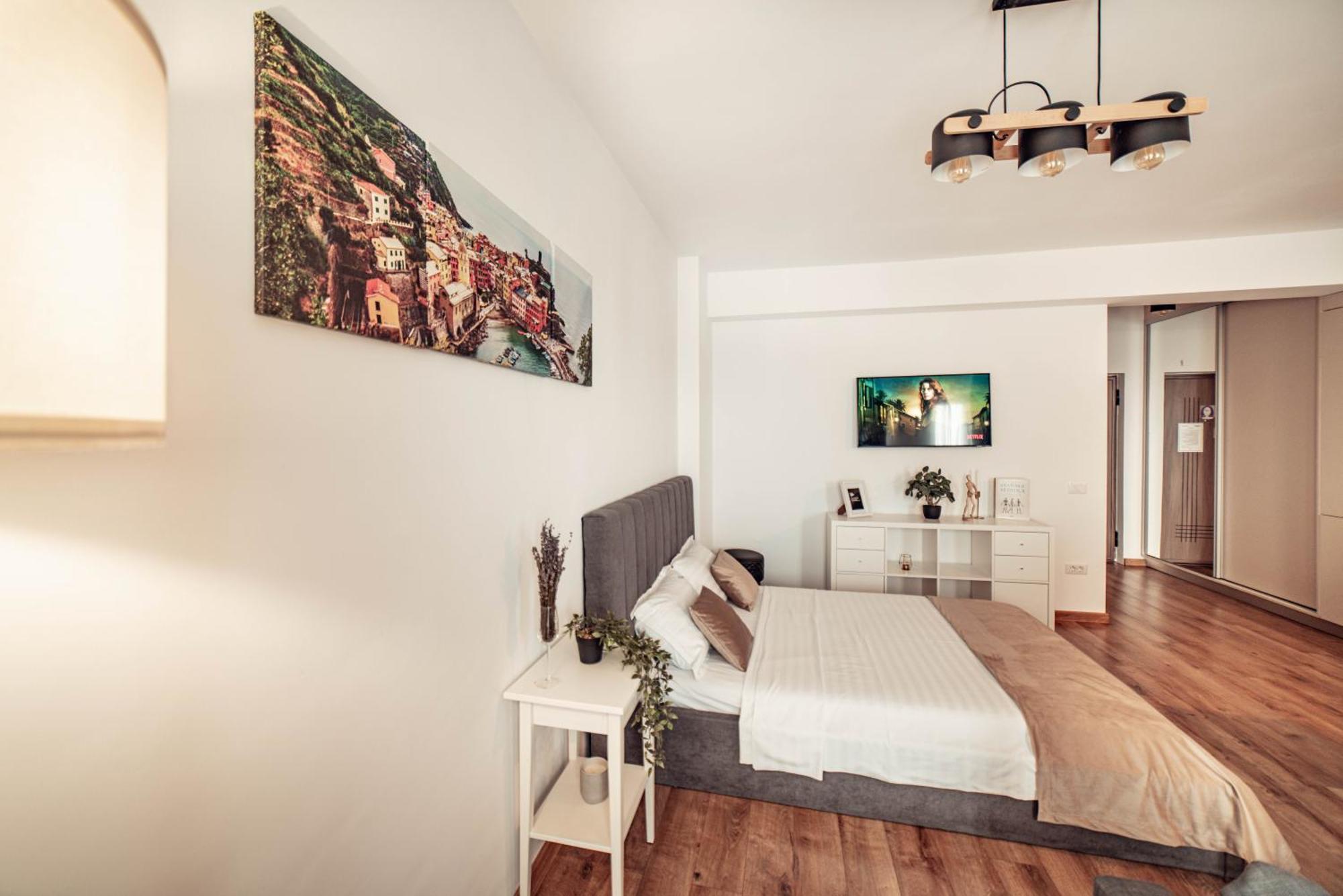 Palace Of Culture & Palas Mall Collection Suites & Studios Iasi Buitenkant foto
