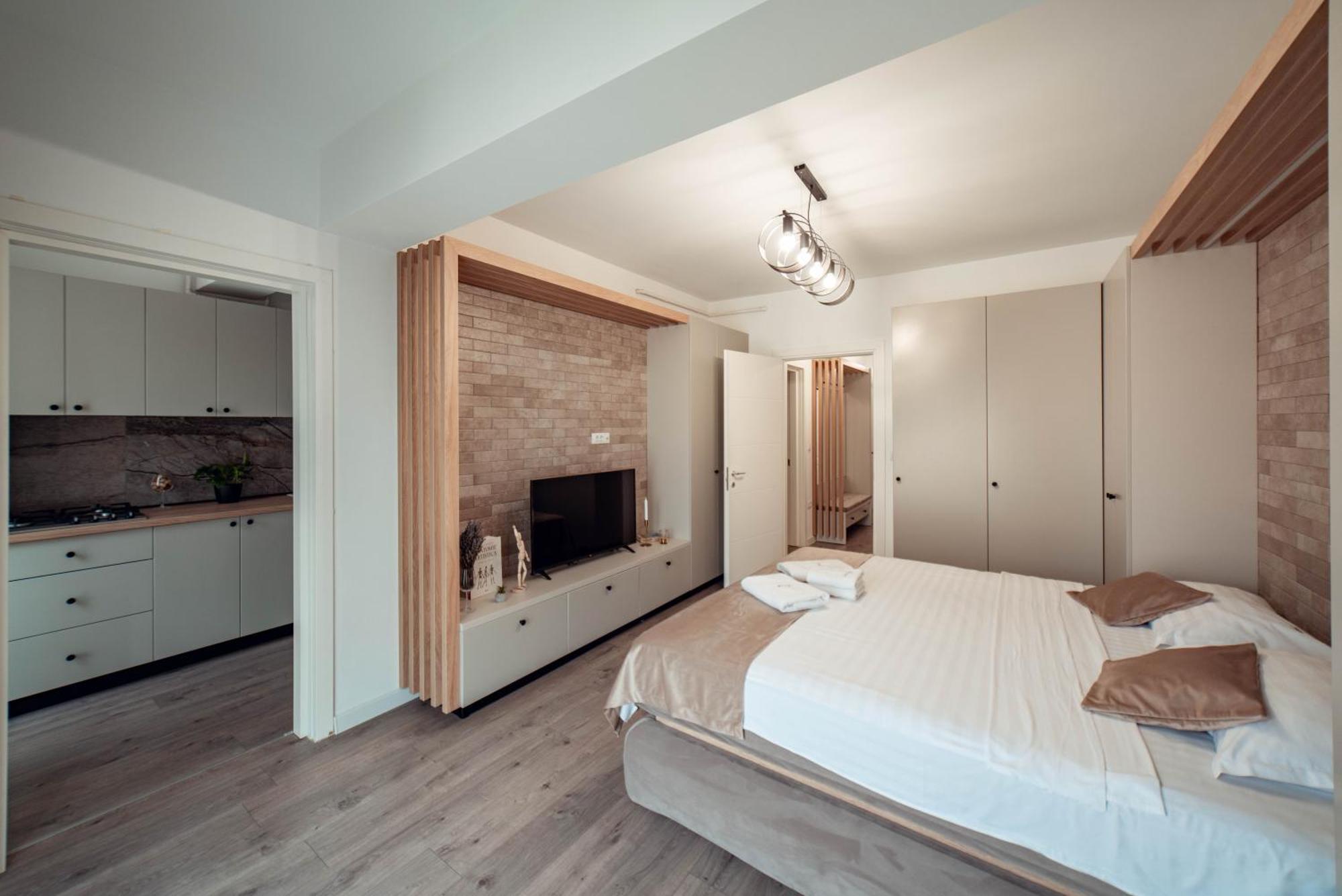 Palace Of Culture & Palas Mall Collection Suites & Studios Iasi Buitenkant foto